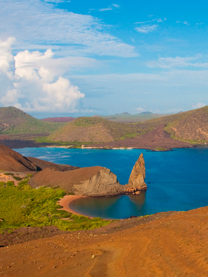 Catamaran Archipel route B ATC Cruises Galapagos Islands Bartome wildlife Ecuador